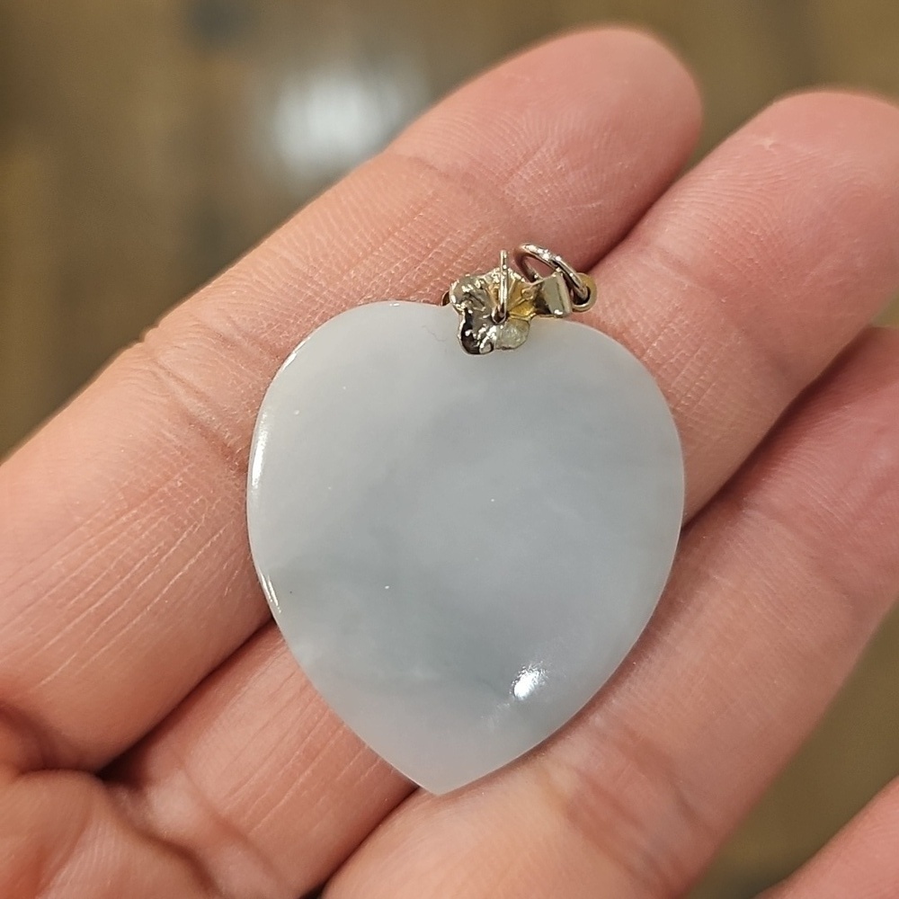 Authentic Jade Heart - Picture 4 of 4